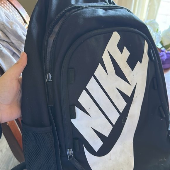 Nike Backpack - Picture 4 of 4